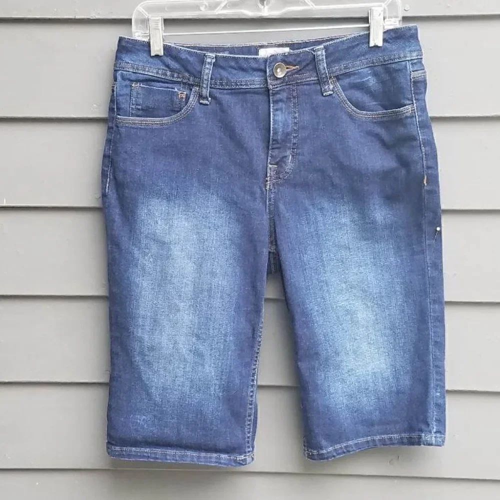 St Johns Bay Bermuda Jean Shorts size 8